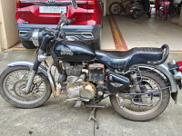 Black Royal Enfield Bullet Electra Twinspark