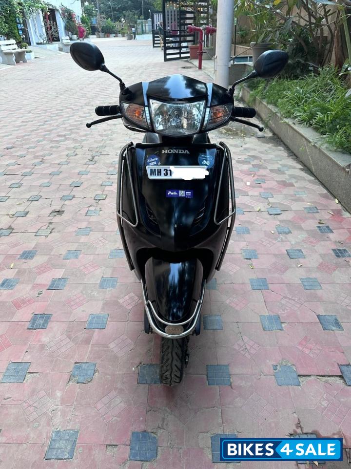 Black Honda Activa