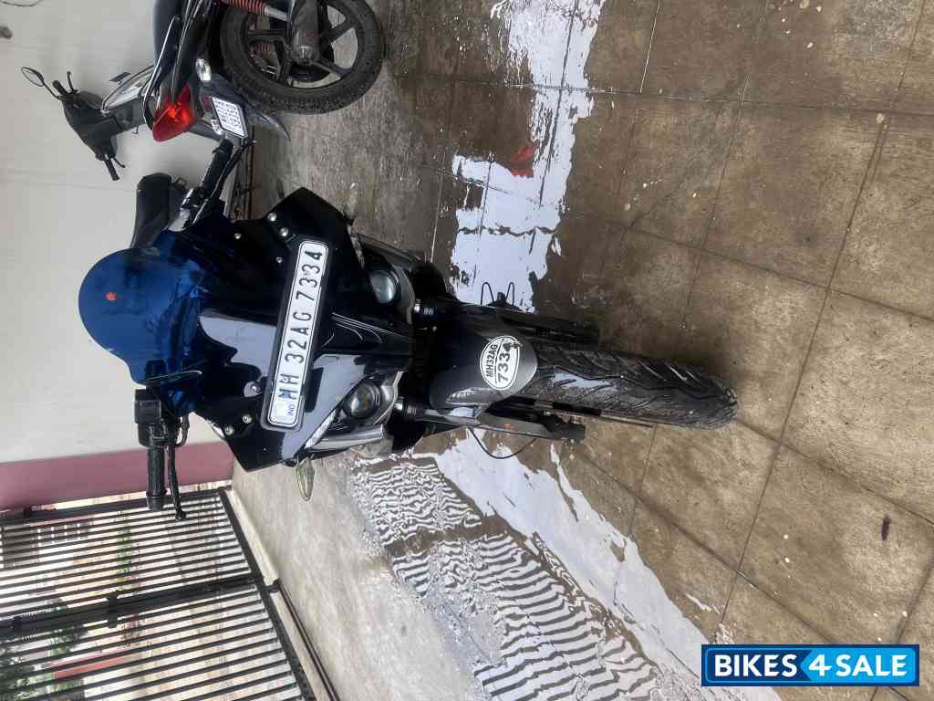 Bajaj Pulsar RS 200 ABS