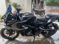 Bajaj Pulsar RS 200 ABS