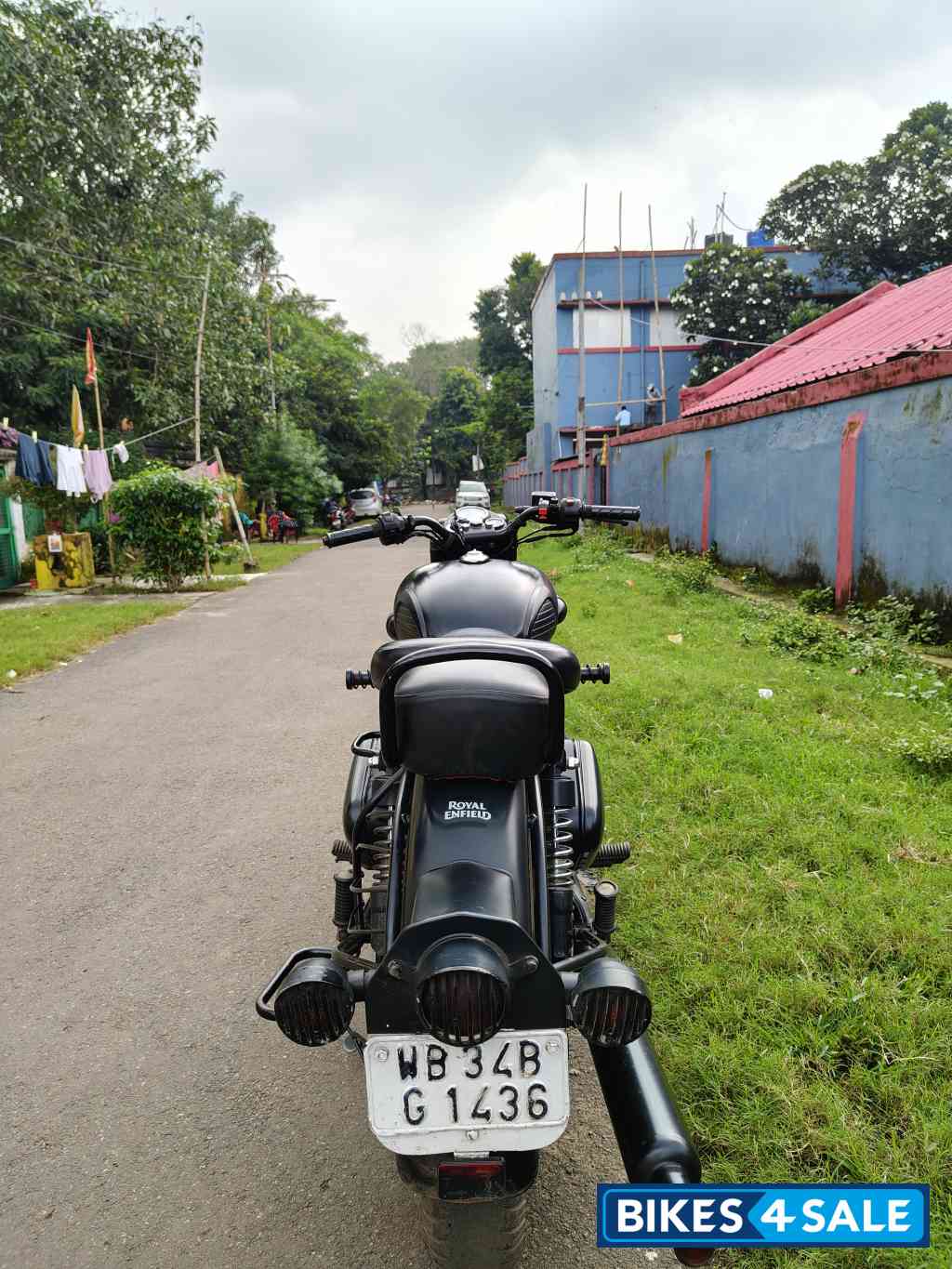 Stealth Black Royal Enfield Bullet 500