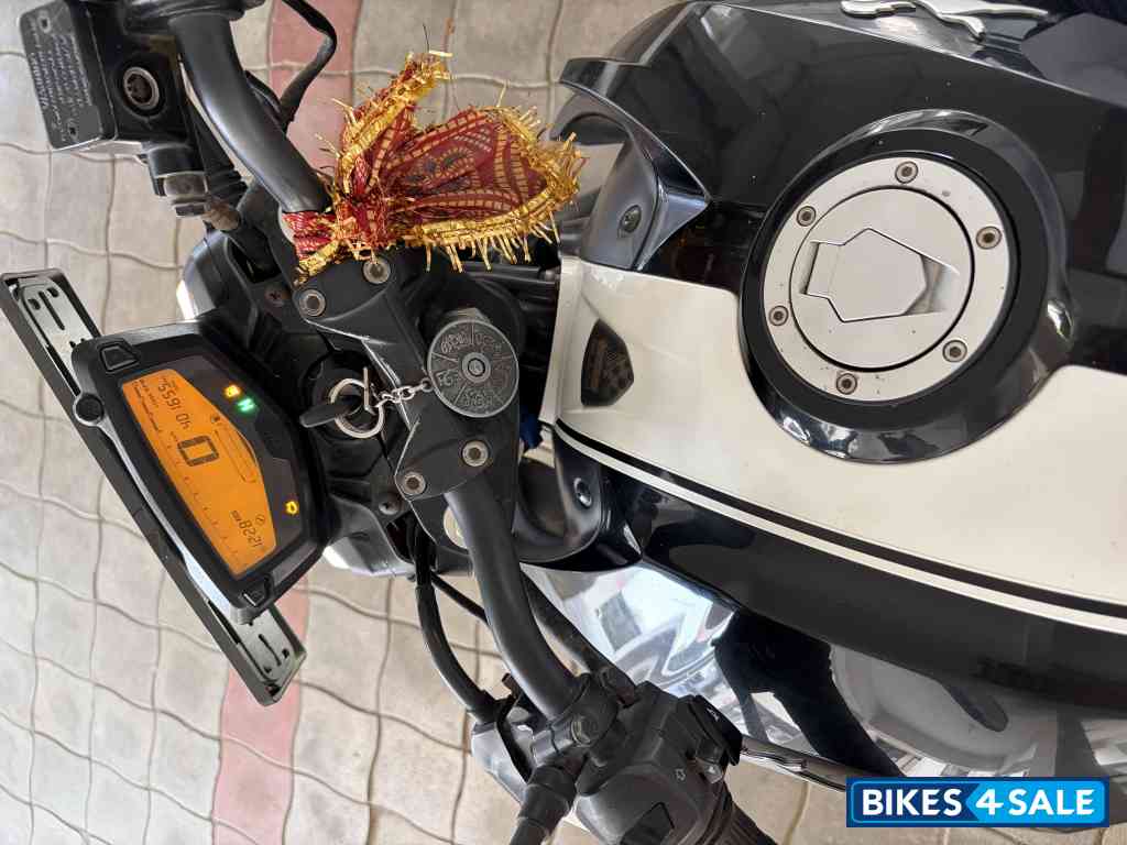 Black TVS Apache RTR 160 4V BS6 Black TVS Apache RTR 160 4V BS6