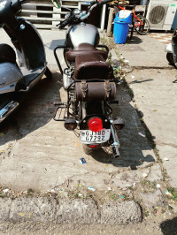 Gunmetal Grey Royal Enfield Classic Gunmetal Grey