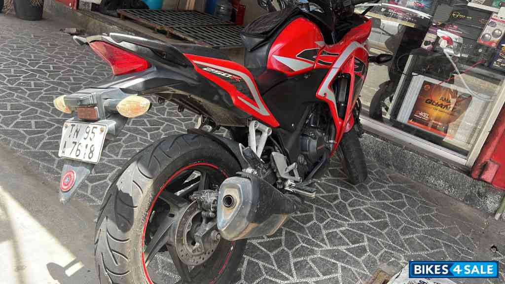 Red Honda CBR 250R Red Honda CBR 250R
