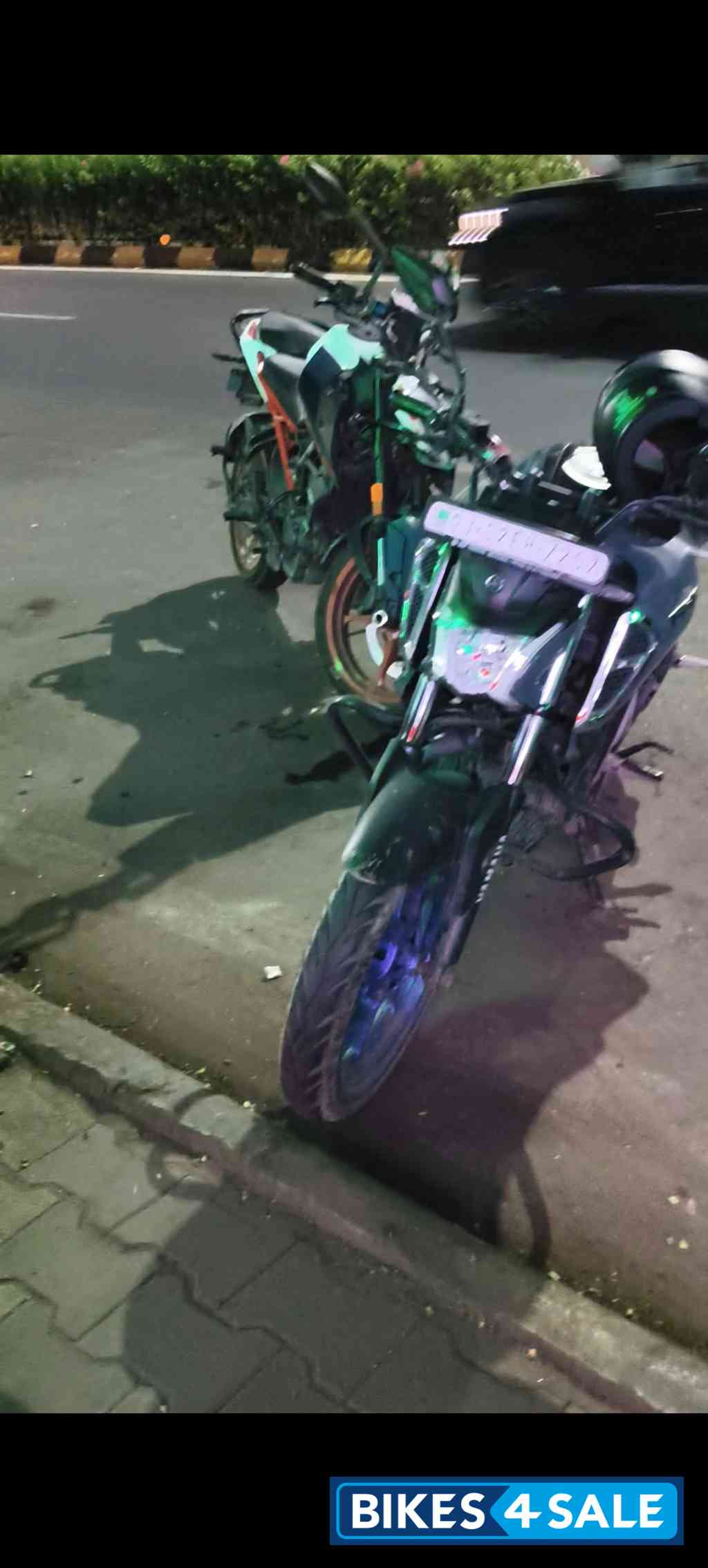 KTM Duke 160