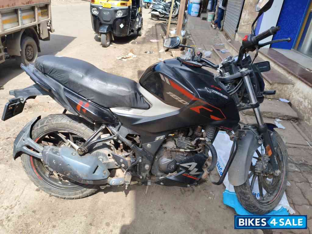 Mate Black Hero Xtreme 160R 4V Connected 2.0 Mate Black Hero Xtreme 160R 4V Connected 2.0