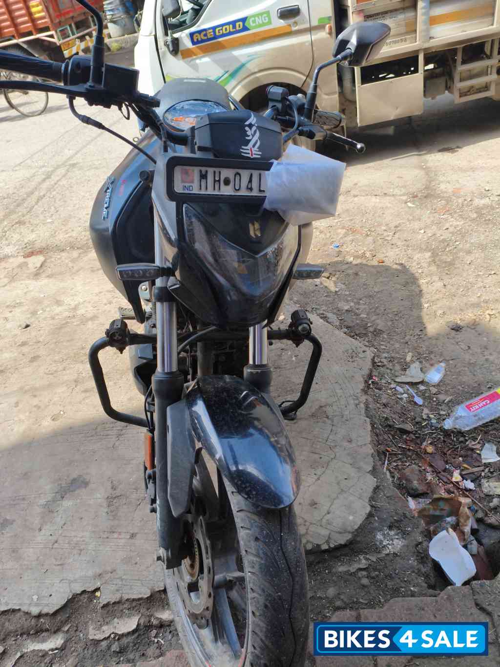 Mate Black Hero Xtreme 160R 4V Connected 2.0 Mate Black Hero Xtreme 160R 4V Connected 2.0