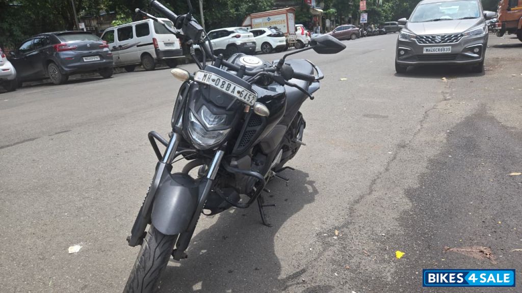 Yamaha FZ-S FI V3 Yamaha FZ-S FI V3