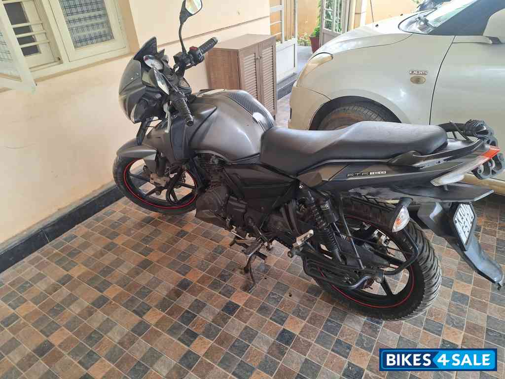 TVS Apache RTR 160