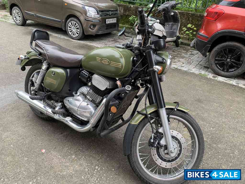 Jawa forty two BS6