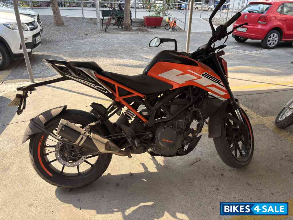 KTM Duke 250