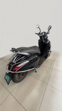Bajaj Chetak Premium Model