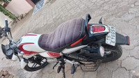 Bajaj V15