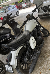 Jawa 42 Dual Channel ABS Sirius White 2021 Model
