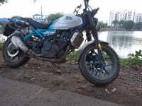 Royal Enfield Guerrilla 450 Flash 2024 Model