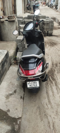 Black Honda Activa 6G Dlx