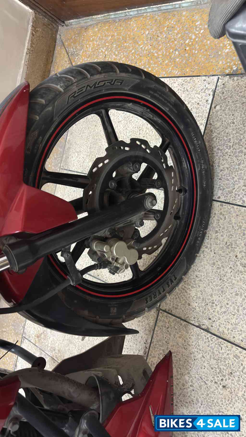 TVS Apache RTR 160 TVS Apache RTR 160