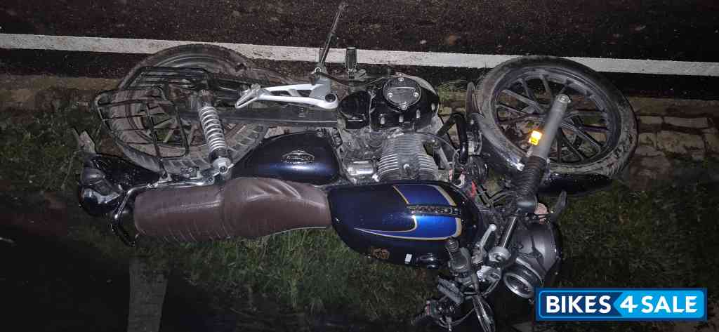Honda CB350 DLX
