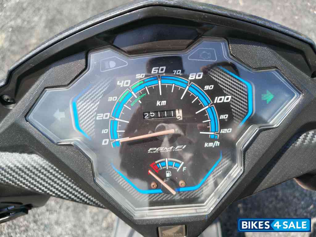 Grey Honda Dio