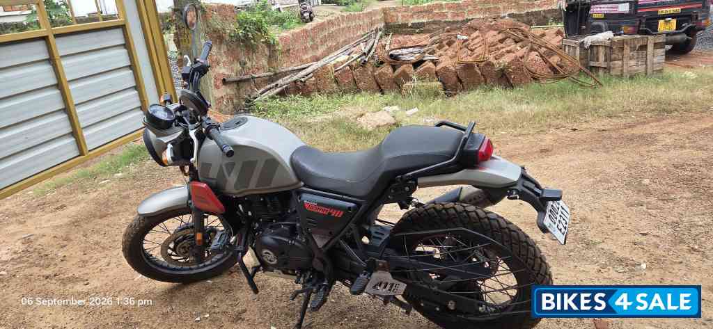 Royal Enfield Scram 411 Royal Enfield Scram 411