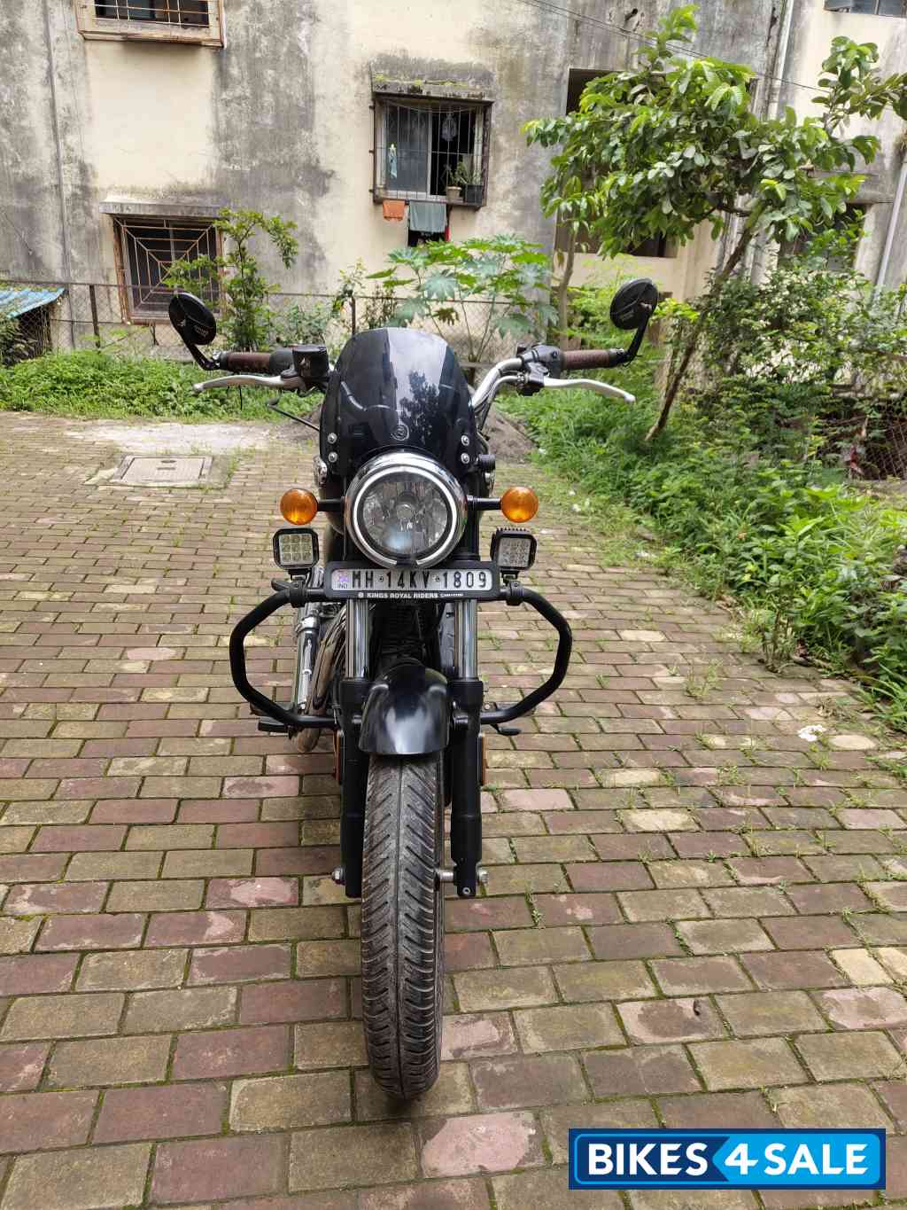 Royal Enfield Meteor 350 Stellar Royal Enfield Meteor 350 Stellar