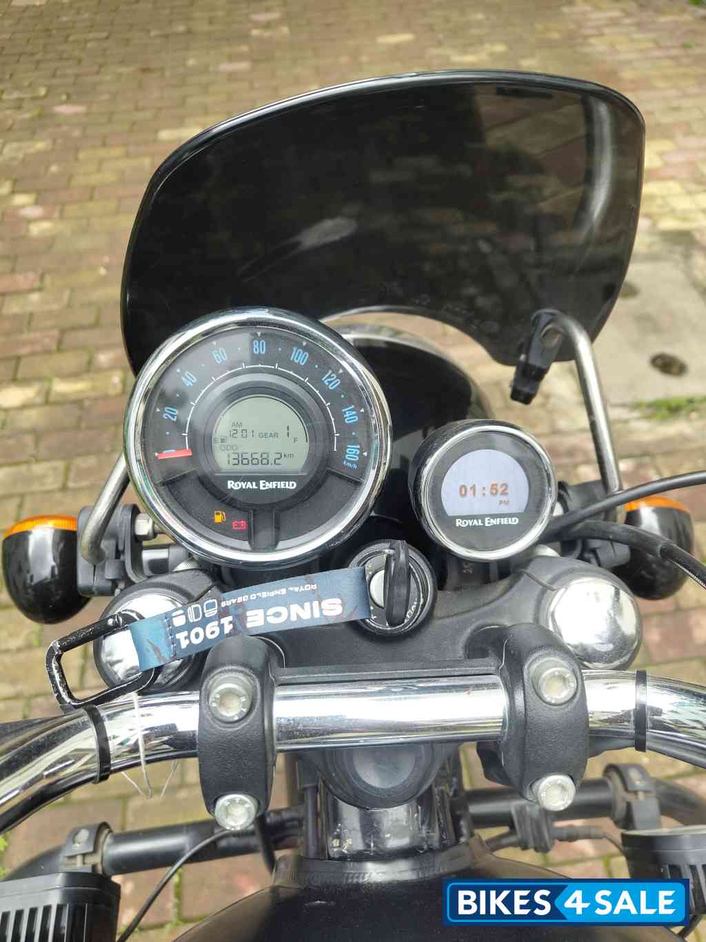 Royal Enfield Meteor 350 Stellar Royal Enfield Meteor 350 Stellar