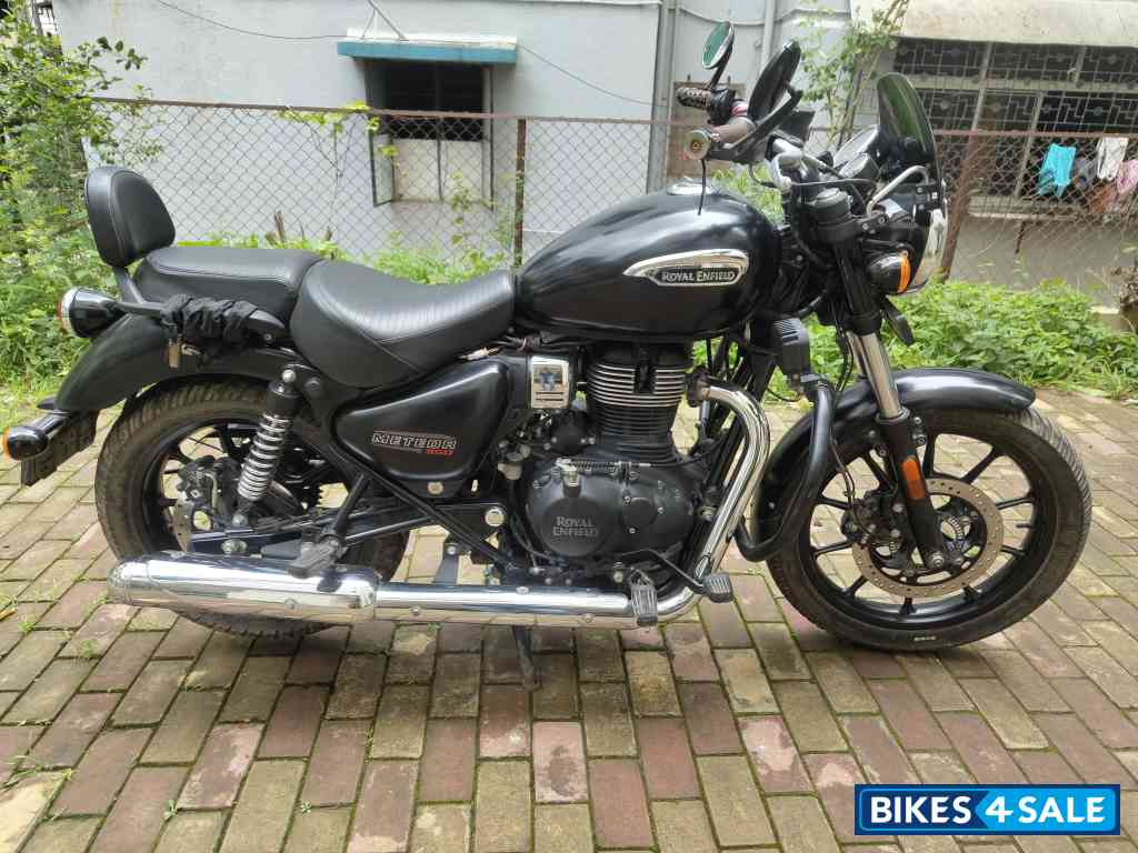 Royal Enfield Meteor 350 Stellar Royal Enfield Meteor 350 Stellar