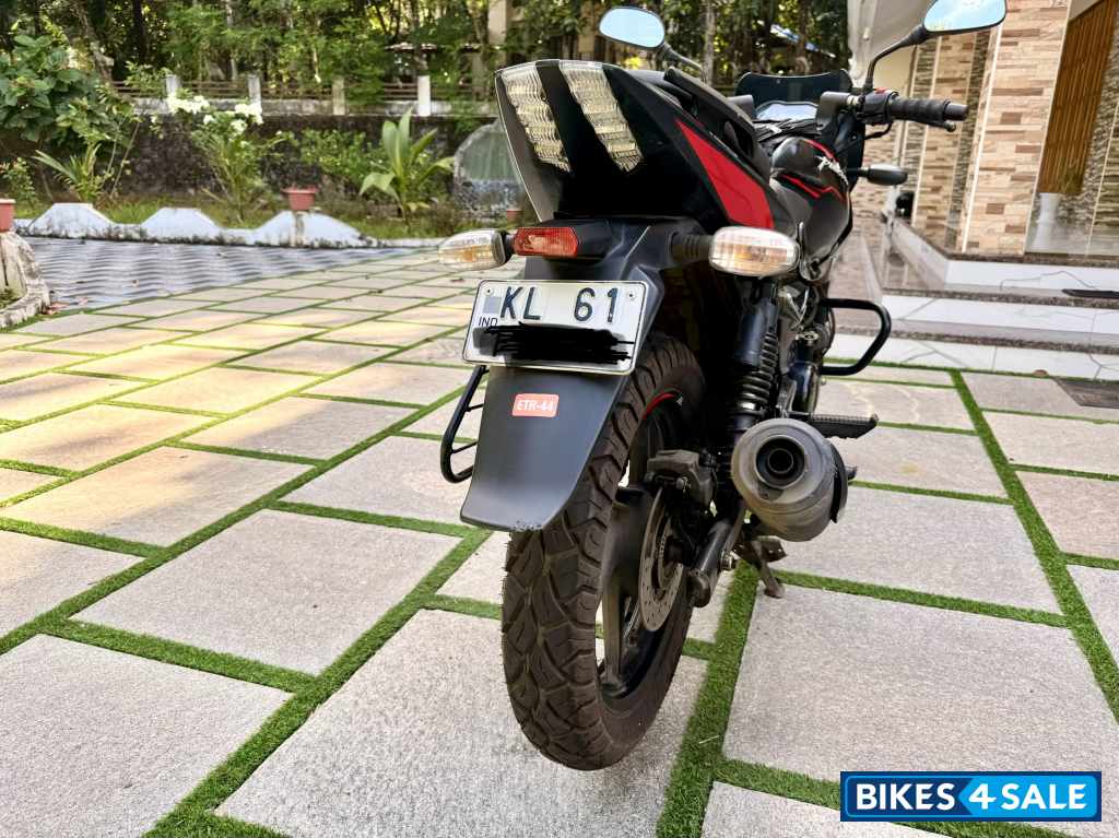 Black And Red Bajaj Pulsar 150 Twin Disc BS6 Black And Red Bajaj Pulsar 150 Twin Disc BS6