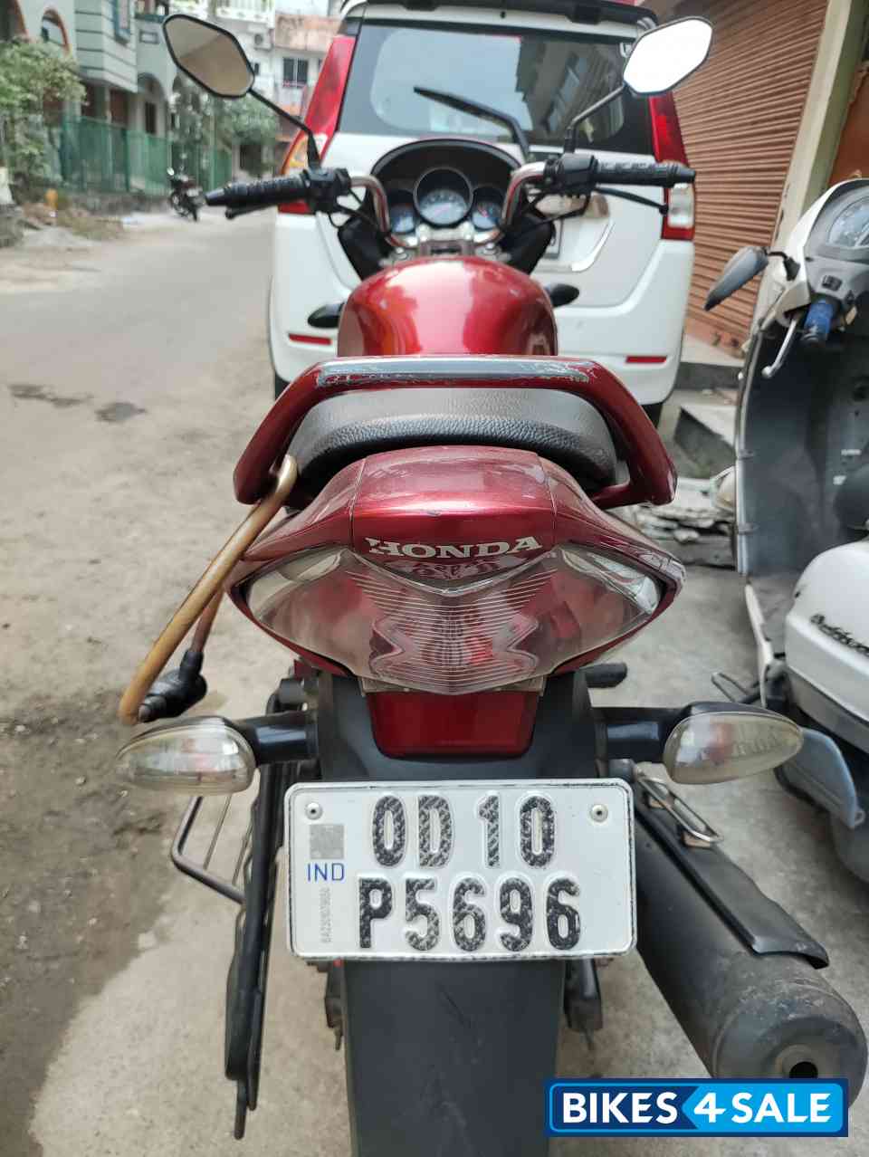 Red Honda CB Unicorn