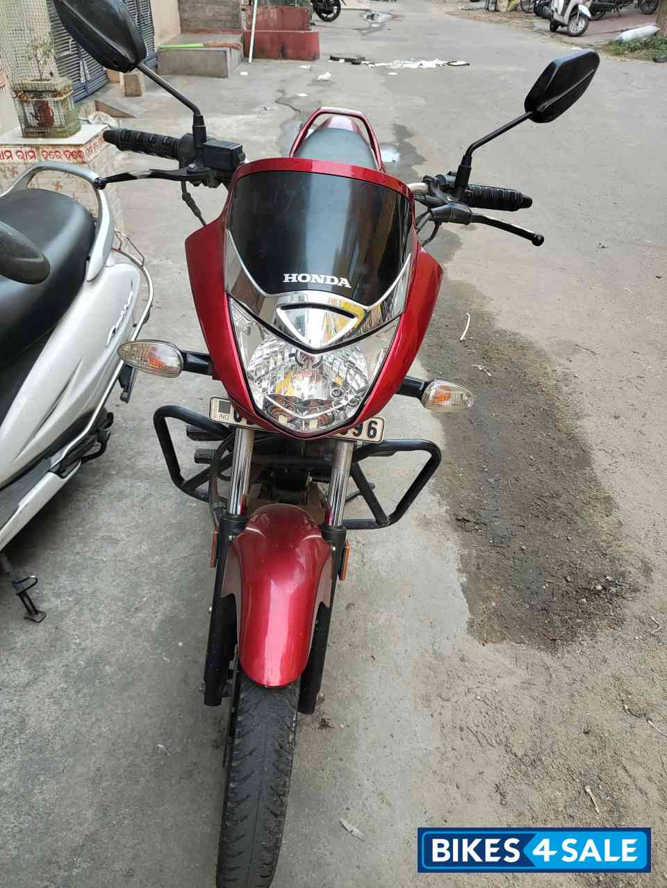Red Honda CB Unicorn Red Honda CB Unicorn