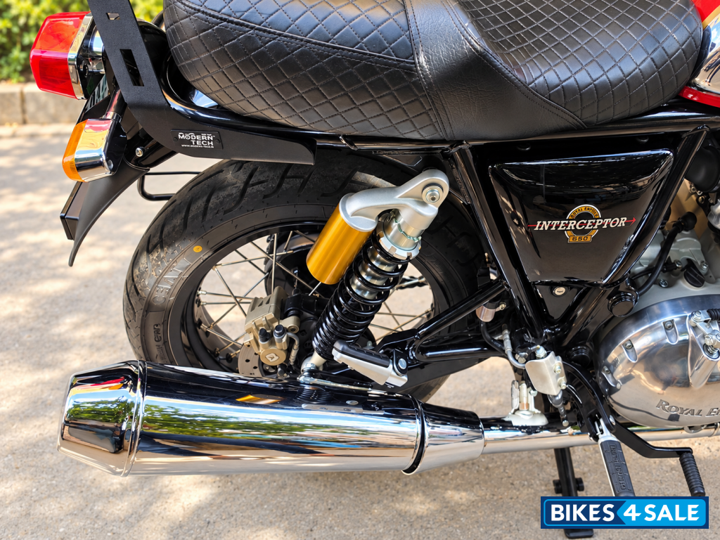 Chrome Royal Enfield Interceptor 650 Twin Chrome Royal Enfield Interceptor 650 Twin