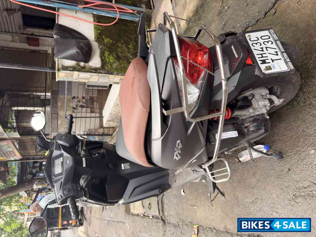 Dark Grey Honda Dio DLX 2025 Dark Grey Honda Dio DLX 2025