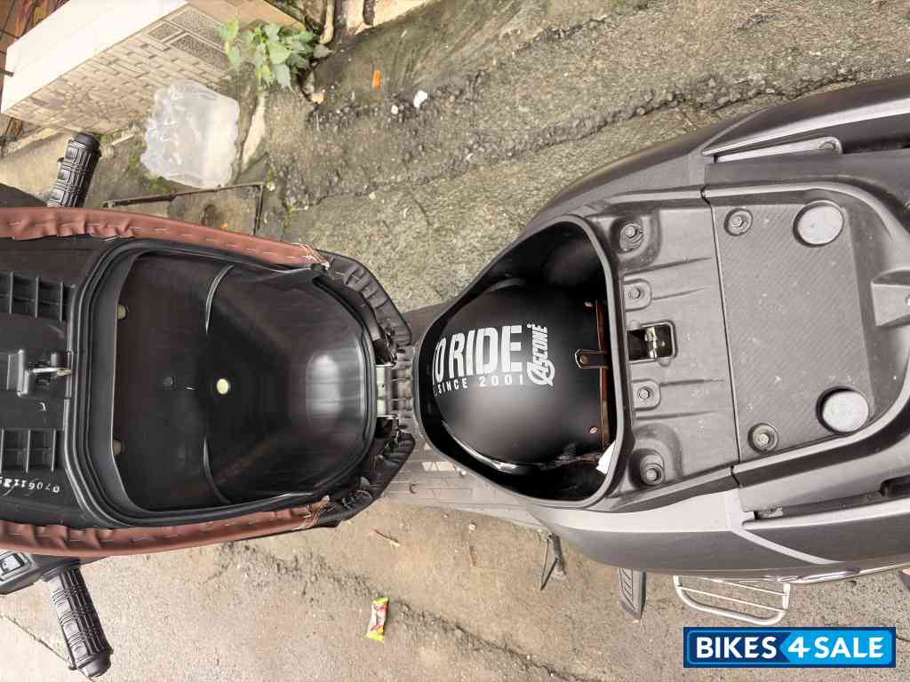 Dark Grey Honda Dio DLX 2025 Dark Grey Honda Dio DLX 2025