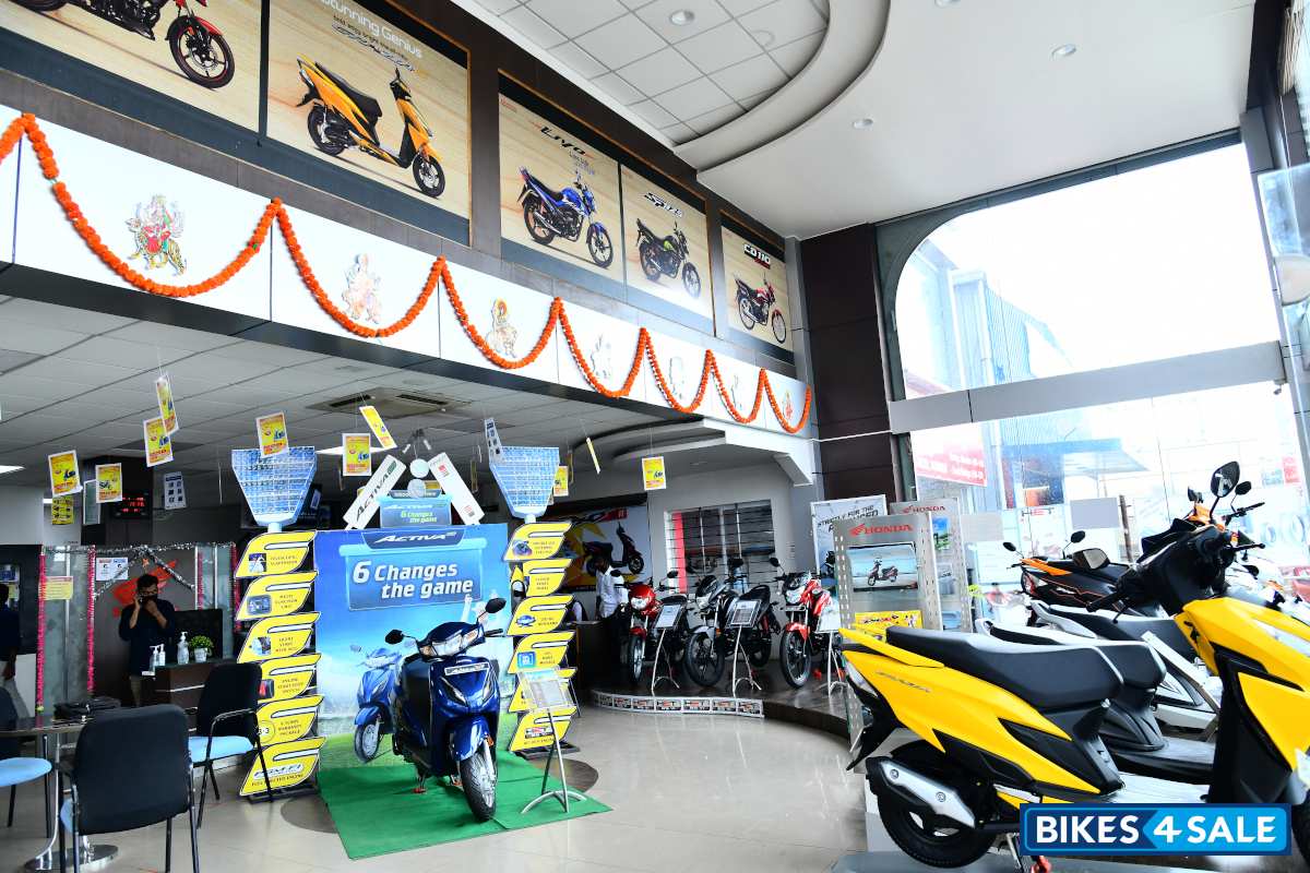 Srinivasa Motors