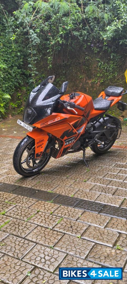 Kushalnagar bajaj showroom