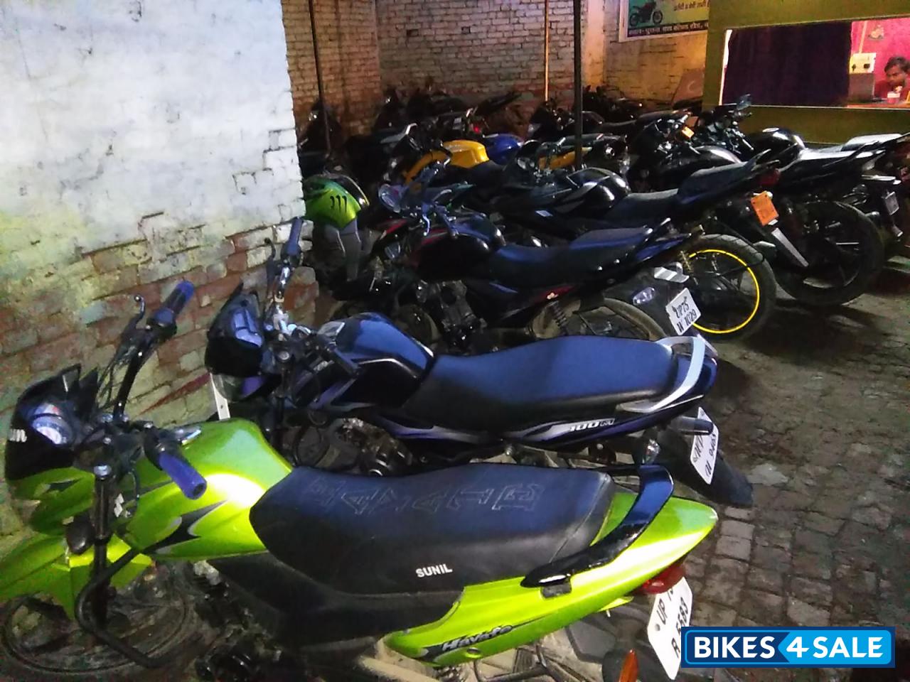 Etawah Tausheef Bike Bazar