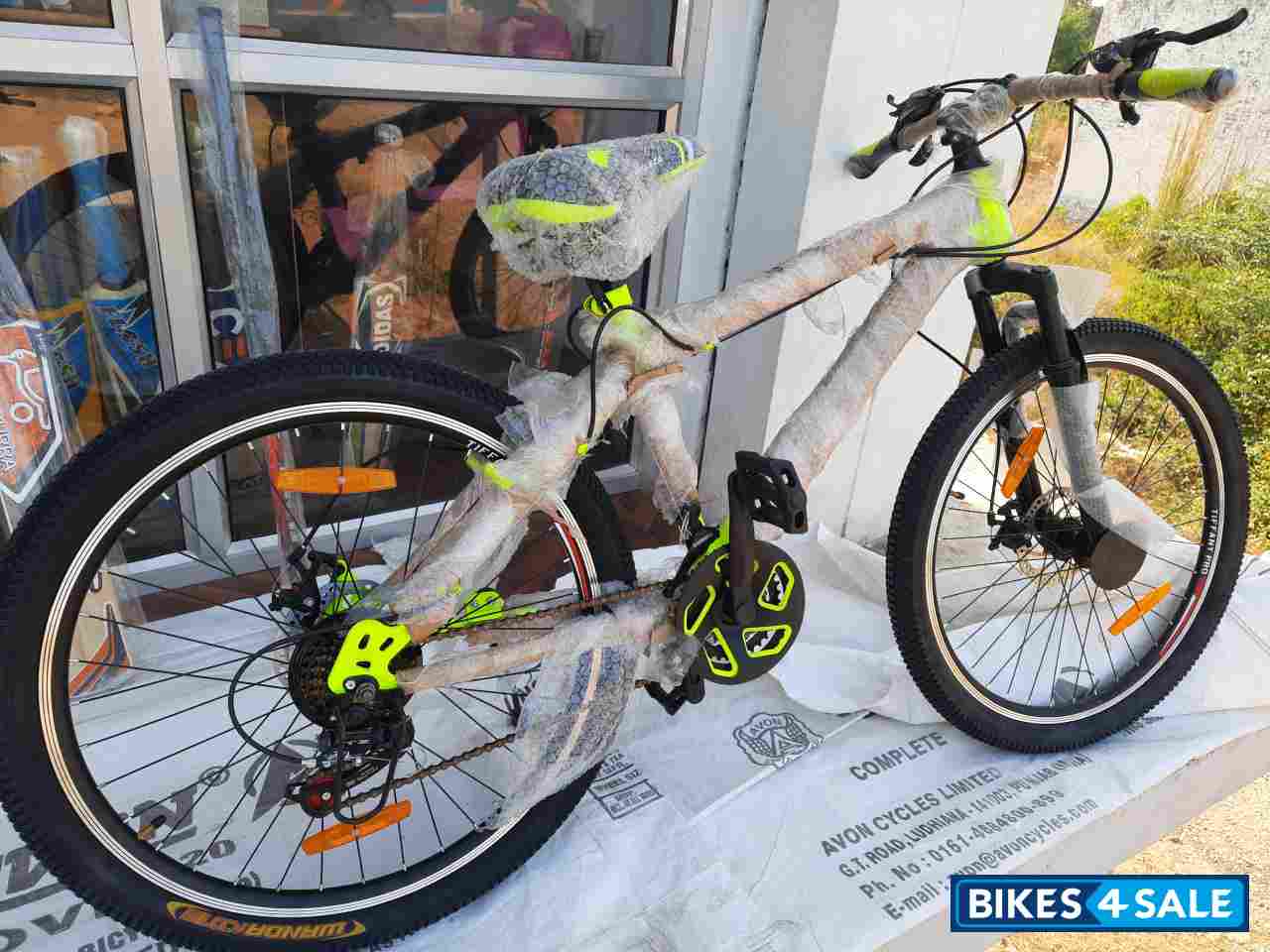 Raina Cycle And Sports