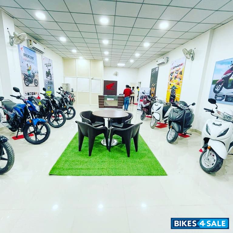 Republic Honda Showroom and Service Center