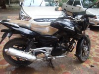 Black Bajaj Pulsar 200 DTSi