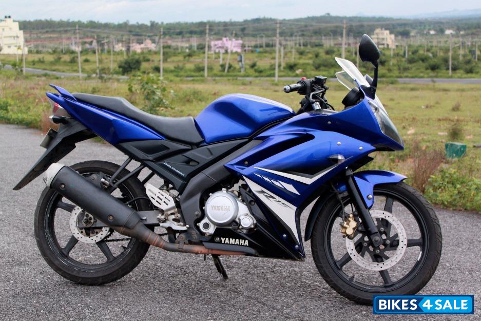 Blue Yamaha YZF R15