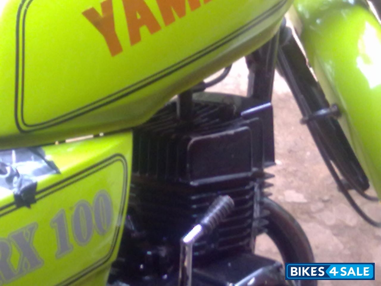 Modified Green Suzuki MAX 100R