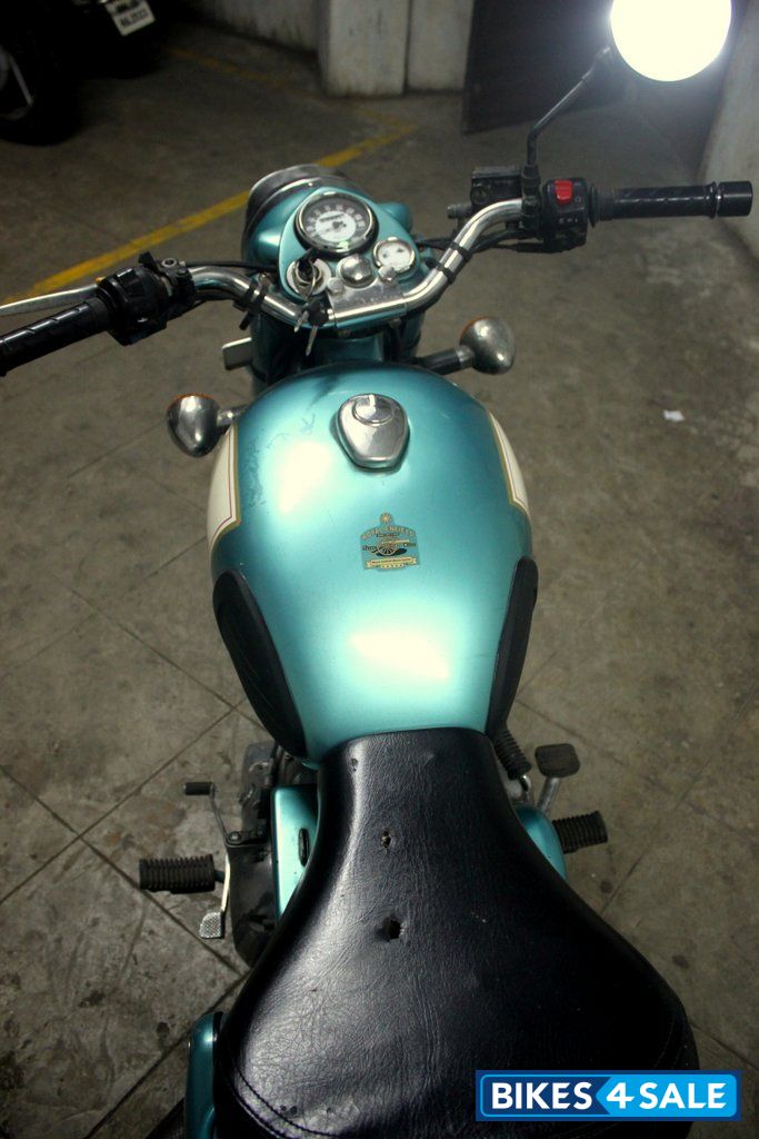 Green Royal Enfield Classic 500