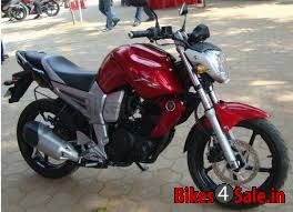Red Yamaha FZ16