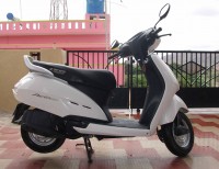 White Honda Activa