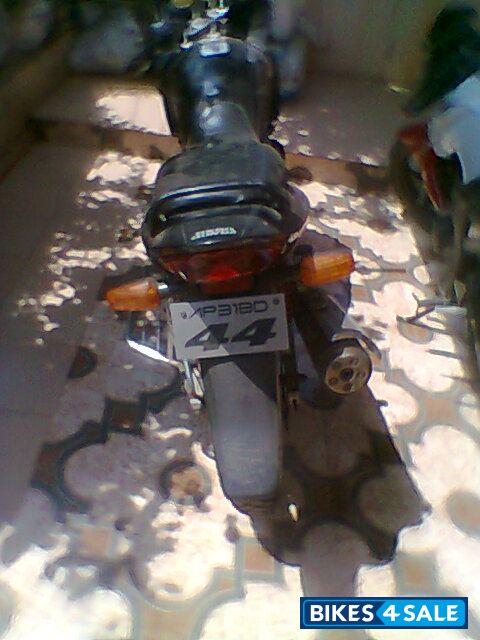 Black Hero Karizma R