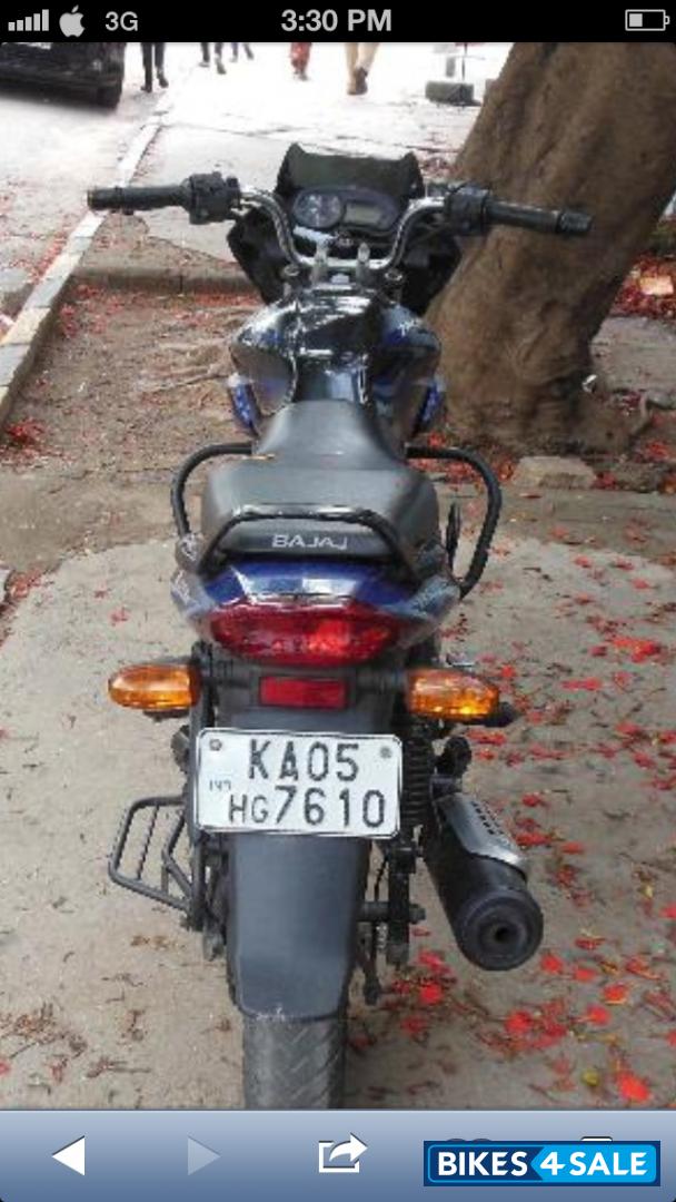 Black Bajaj Discover DTSi 135