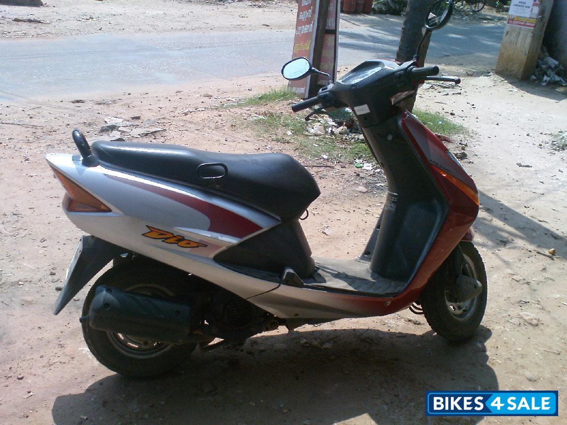 Used 2006 model Honda Dio for sale in Trivandrum. ID 10184. Gurgaon Red