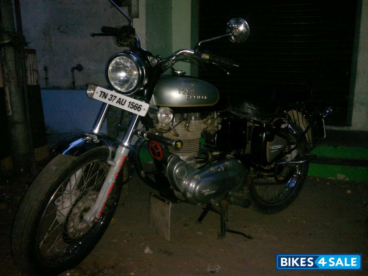 Magic Green Royal Enfield Bullet Electra 5S