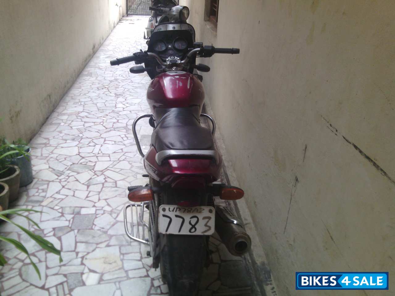 Red Bajaj Pulsar 150 DTSi