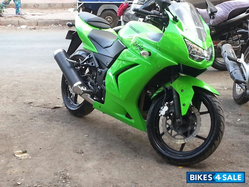 Green Kawasaki Ninja 250R